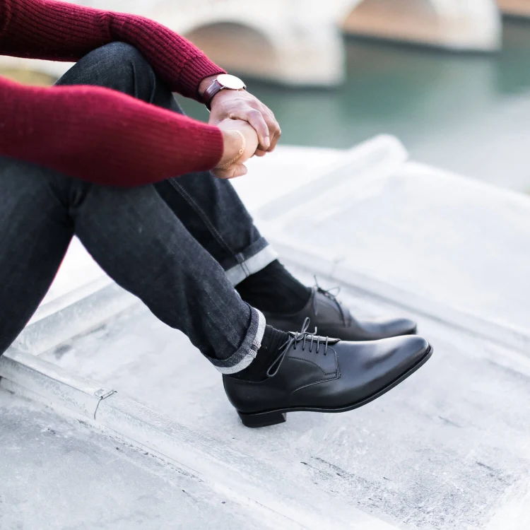 Dikens-Derby en cuir noir