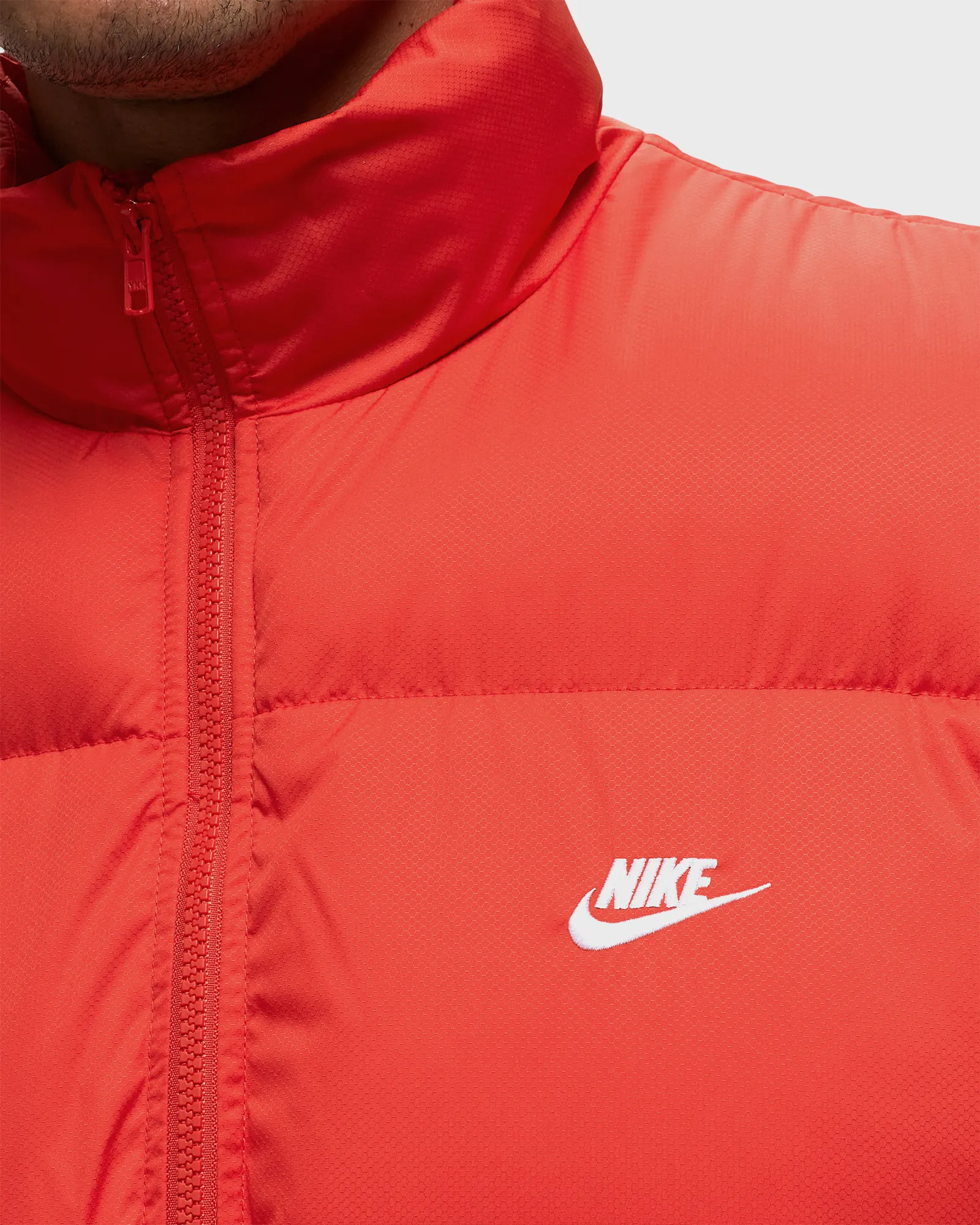 Nike Club Water Repellent Puffer Vest