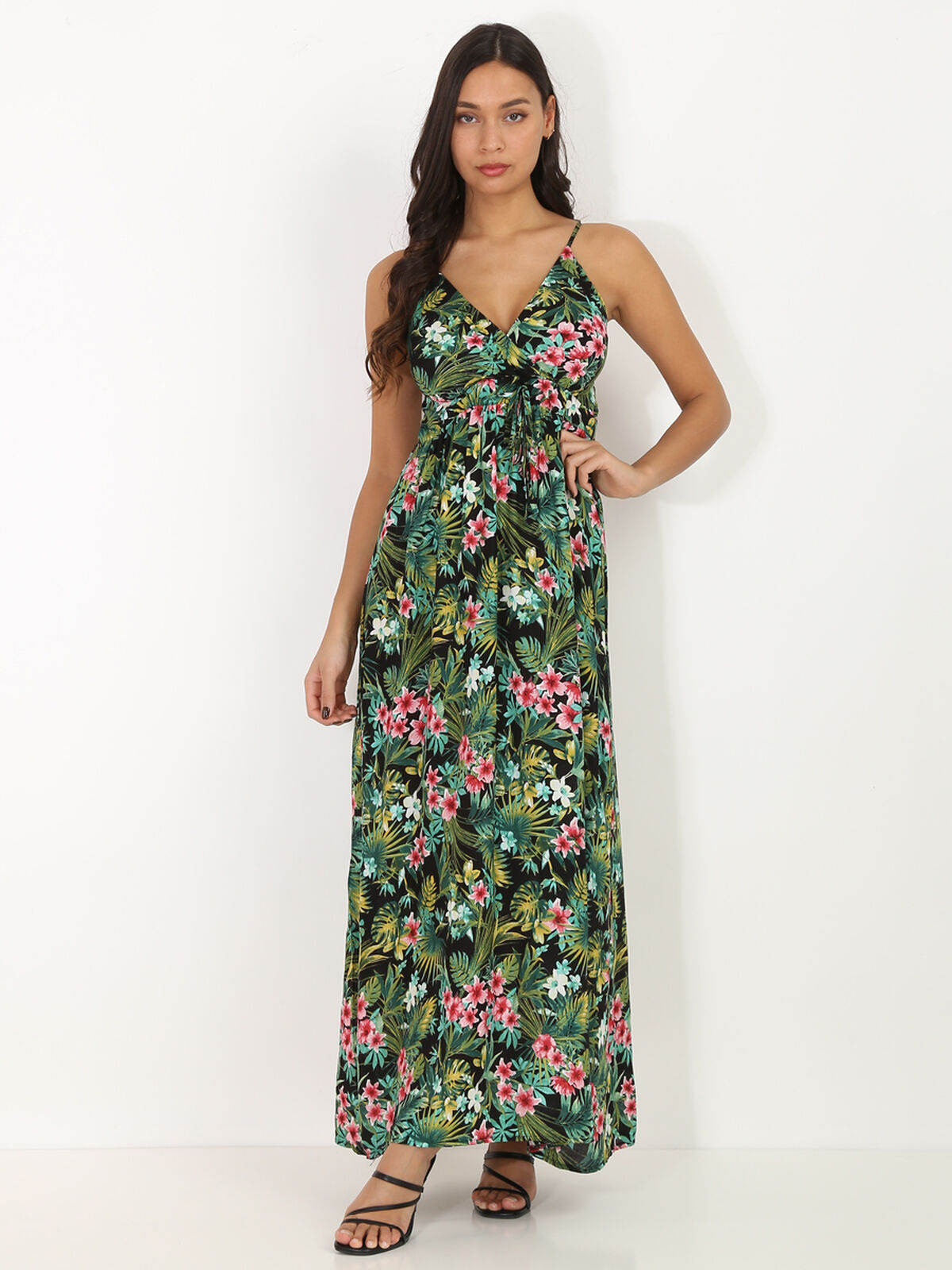 Robe longue à bretelles et motif tropical- Noir
