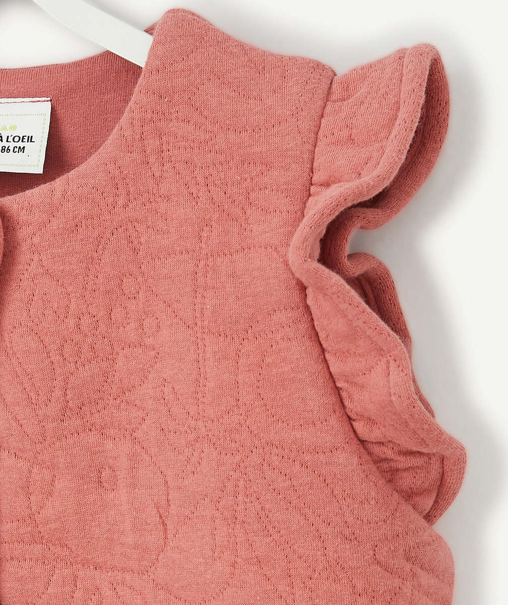 LE CARDI VIEUX ROSE AVEC VOLANTS EN FIBRES RECYLÉES