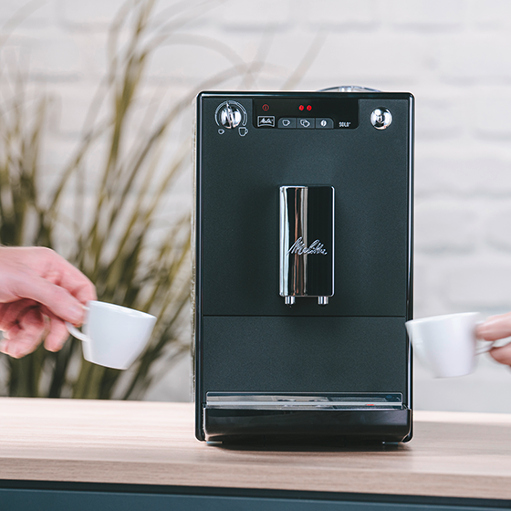 Solo® |Kaffeevollautomat Mattschwarz