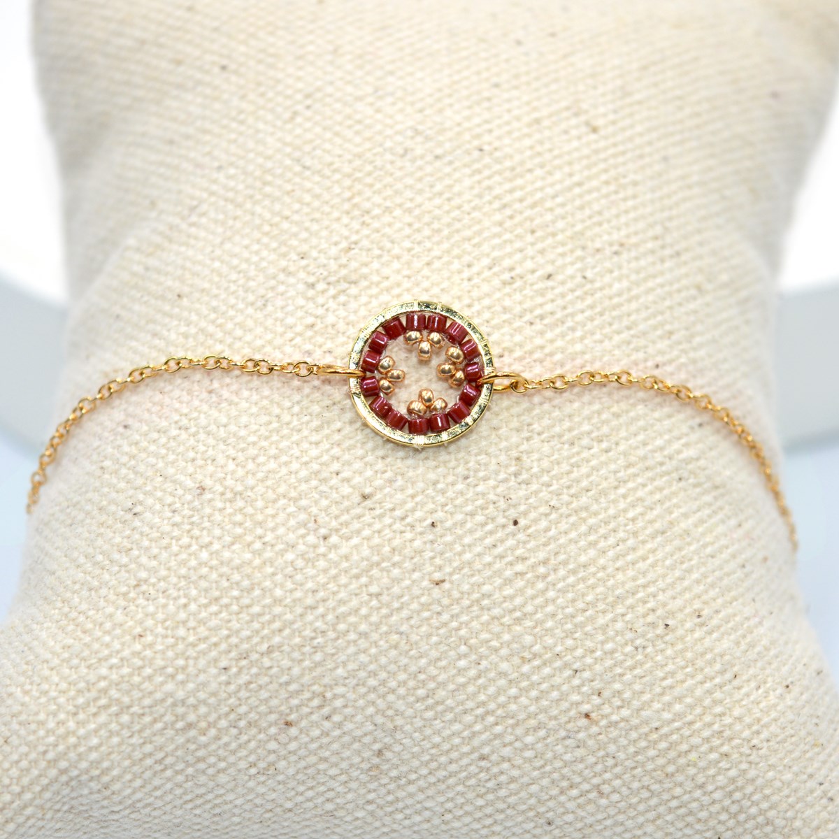Bracelet  avec anneau tissé de perles miyuki bordeaux-Doré à l'or fin