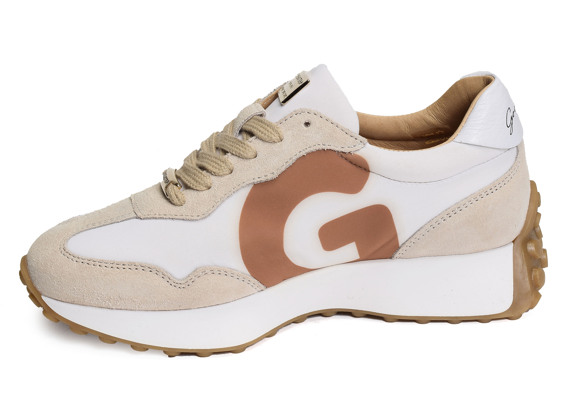 Karen beige
