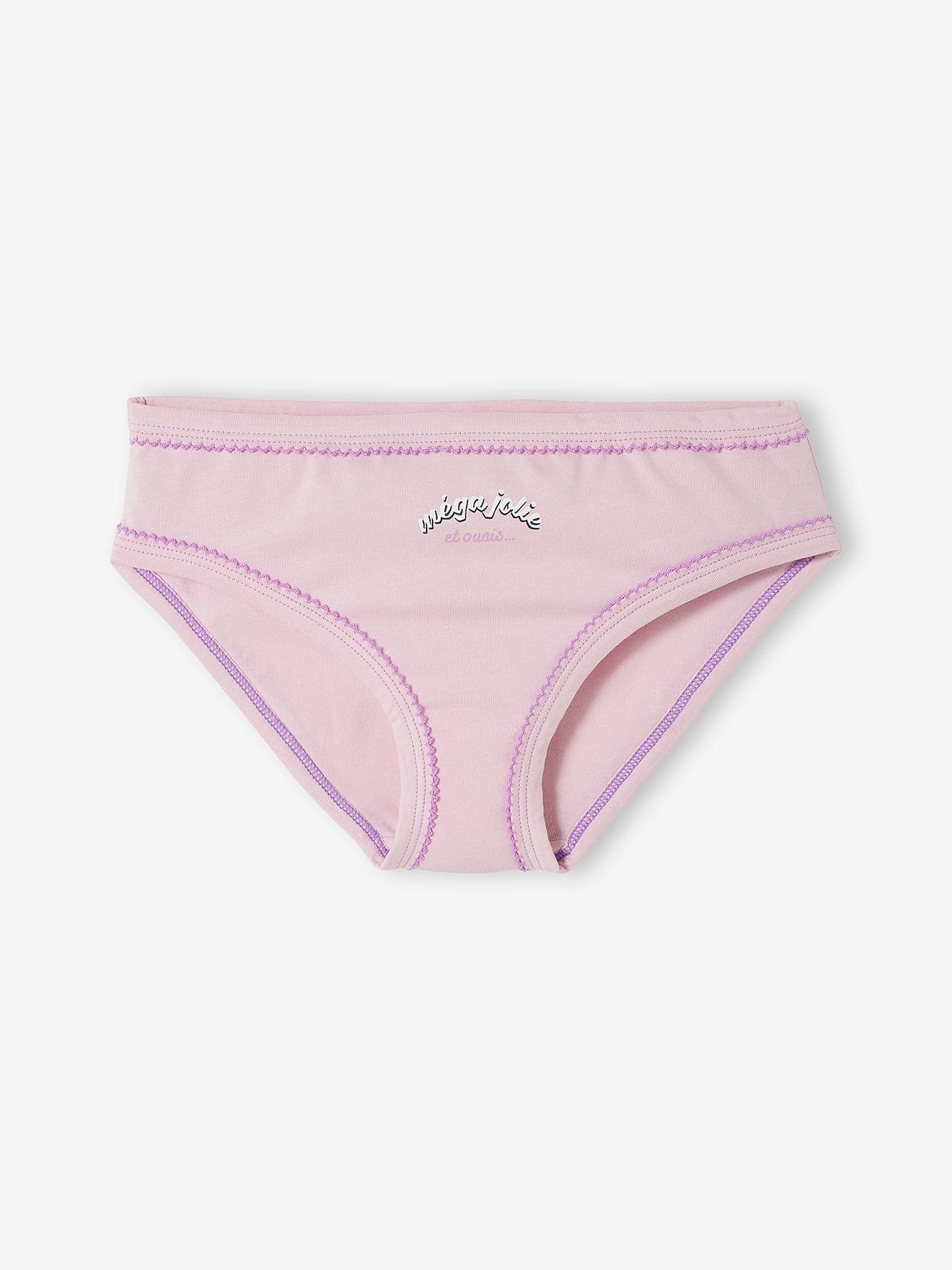 Pacote com 7 calcinhas lisas brancas para meninas com estampas.