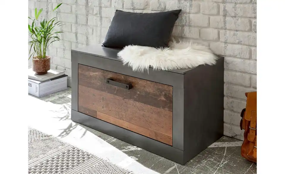Garderobe Biblian