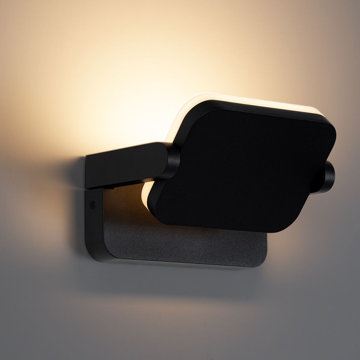 Buiten wandlamp zwart incl. LED verstelbaar - Kamile