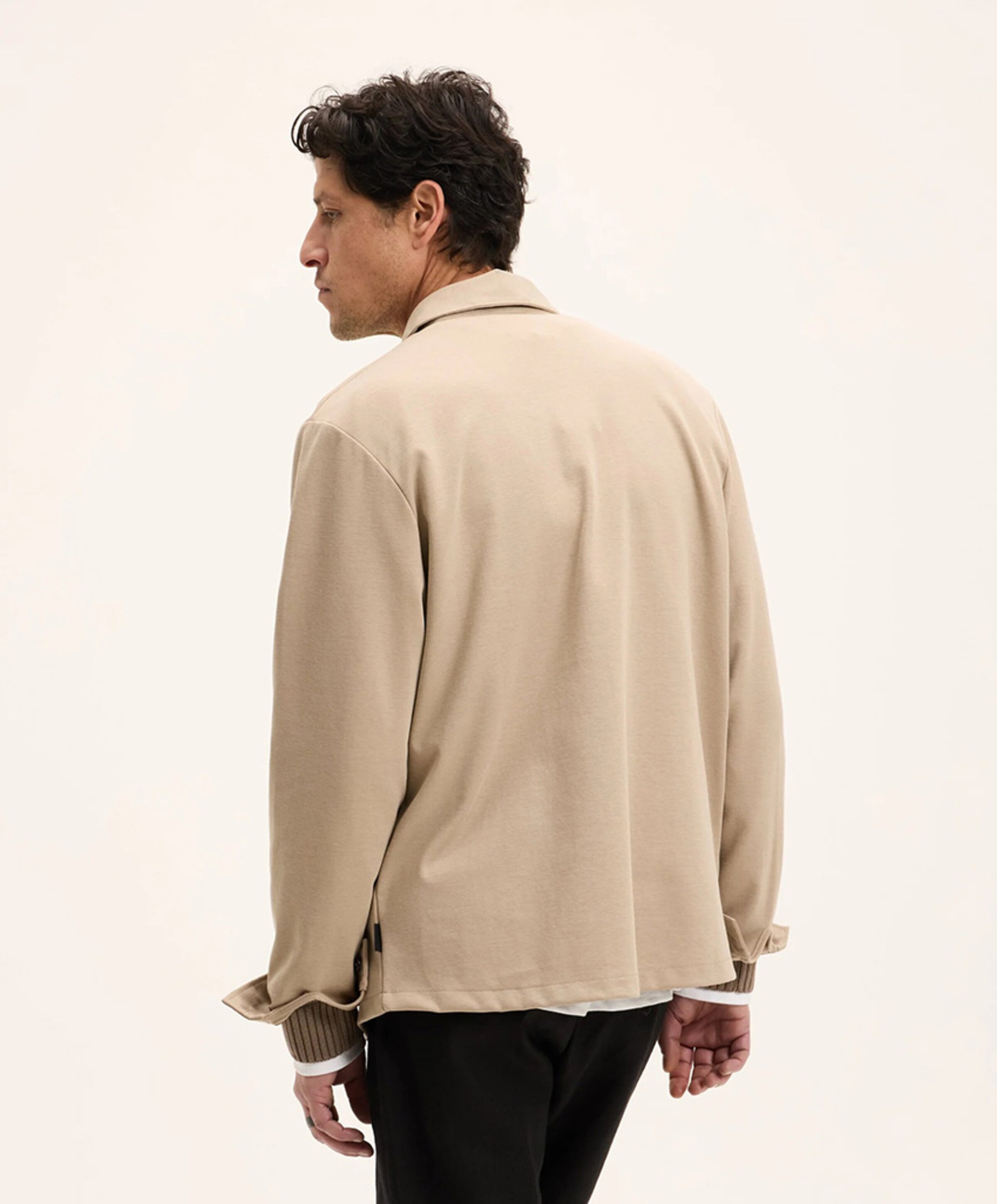 The GoodPeople Heren overshirt beige