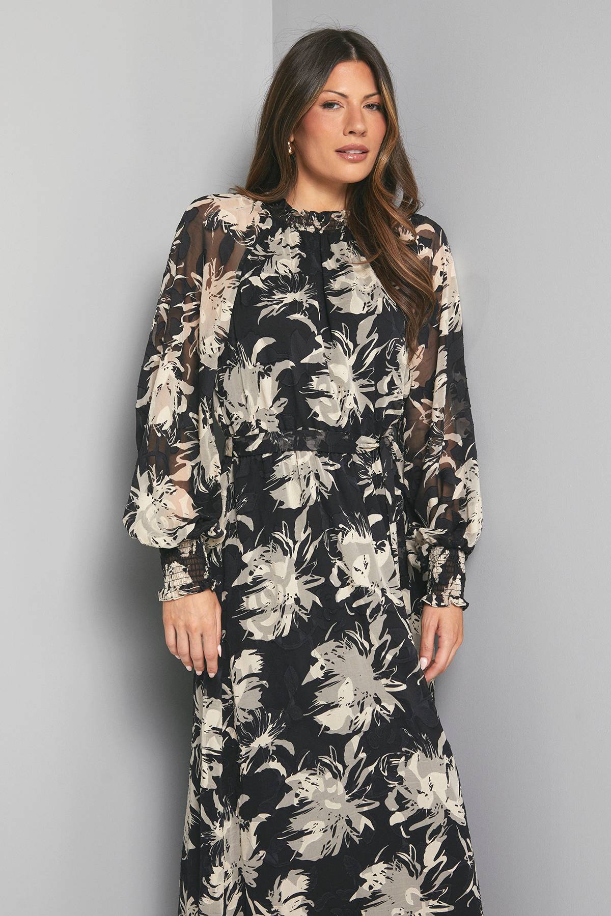 Wallis Robe Midaxi Froncée à Motif Floral Dévoré Noir