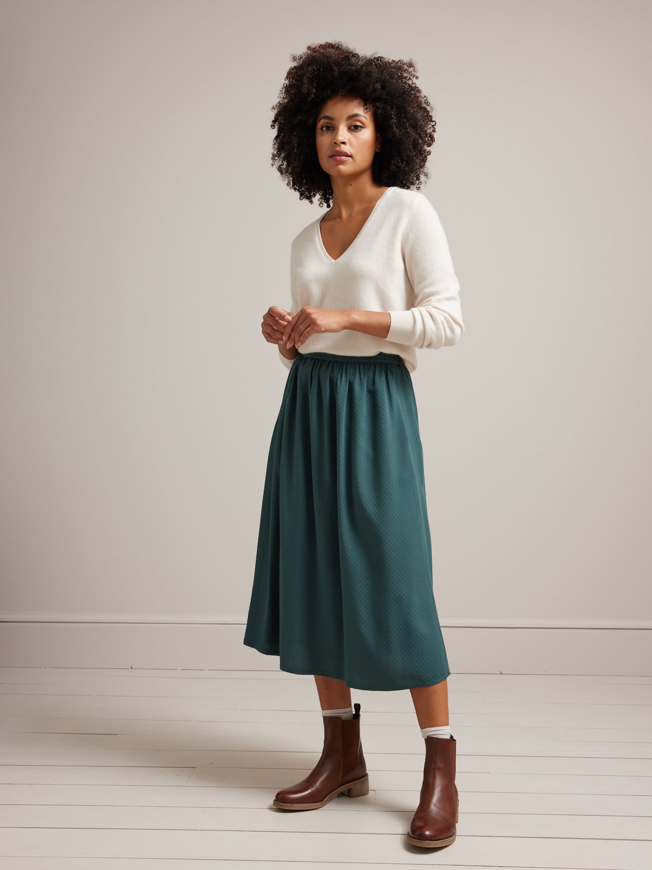 Jupe mi-longue unie femme viscose dobby