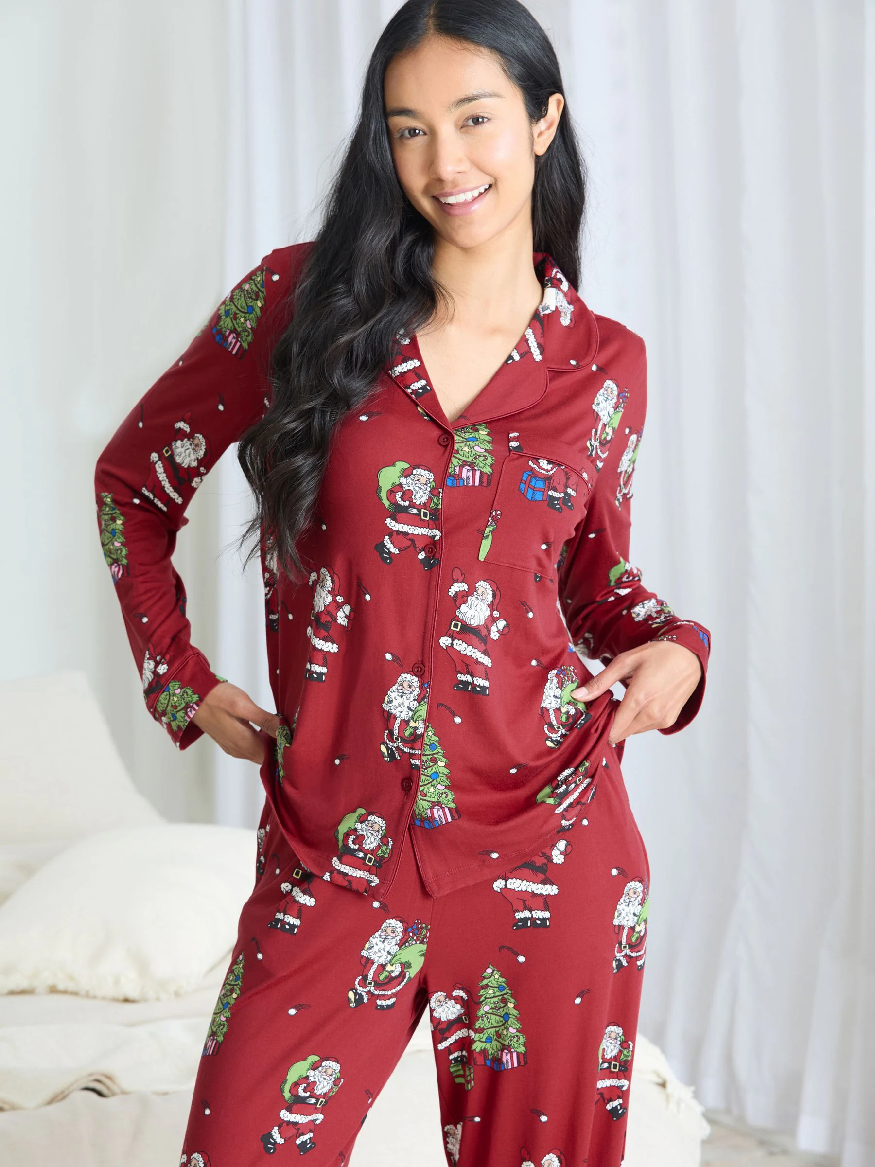 Chelsea Peers lange kerstpyjama met kerstman, sneeuwbalprint