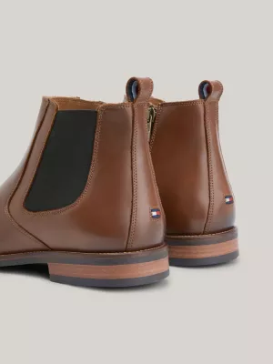 Botas Chelsea Essenciais de Couro