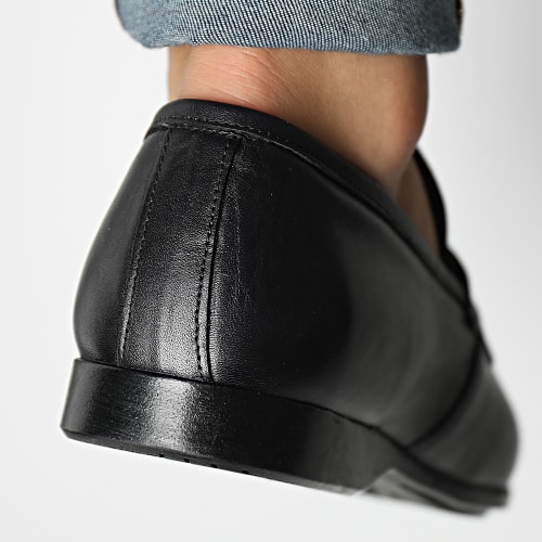 Mocassins 0433 Black Antique Leather