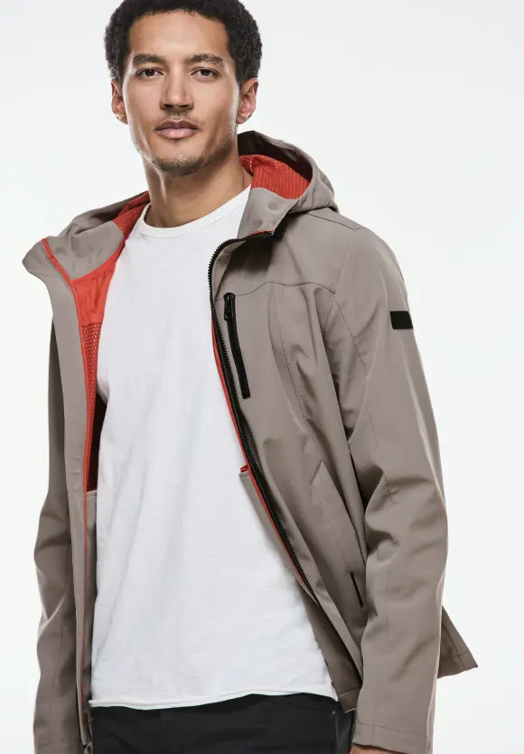 Sportive Funktionsjacke - timber brown