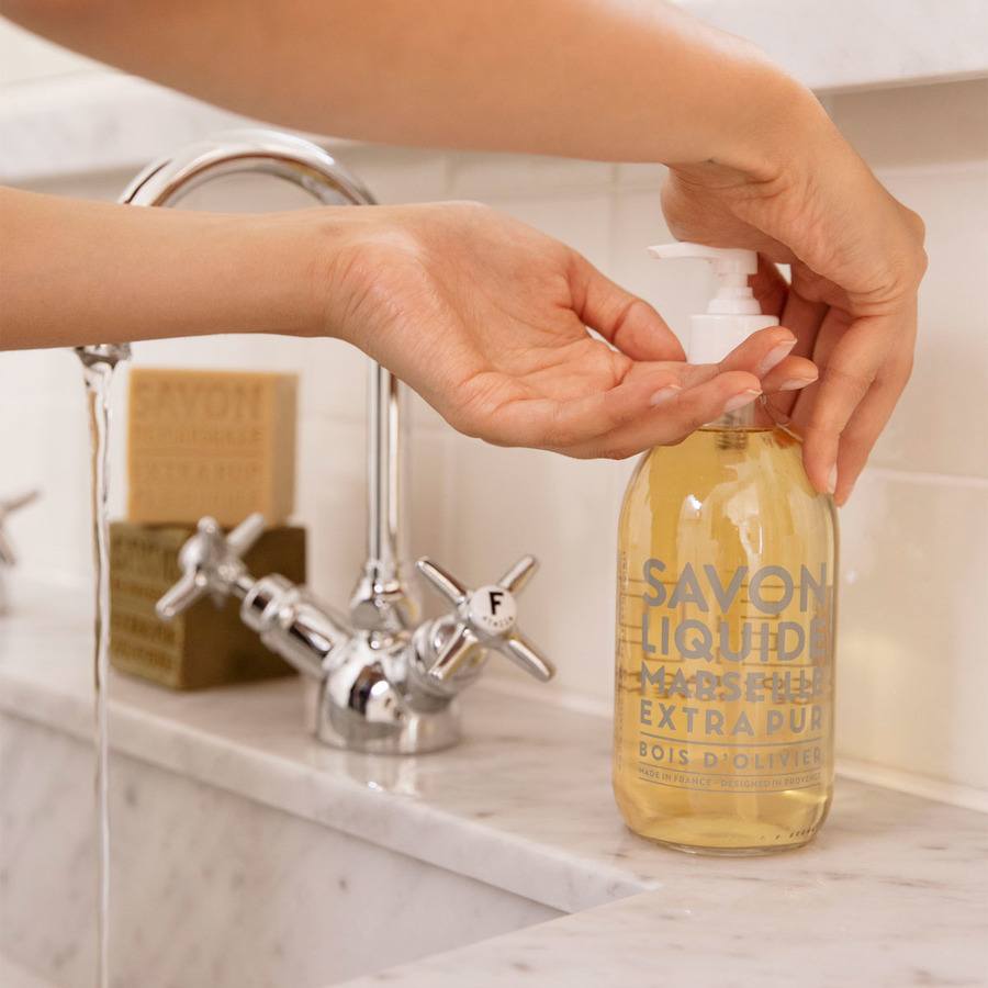 Compagnie De Provence Liquid Marseille Soap Olive Wood 495ml