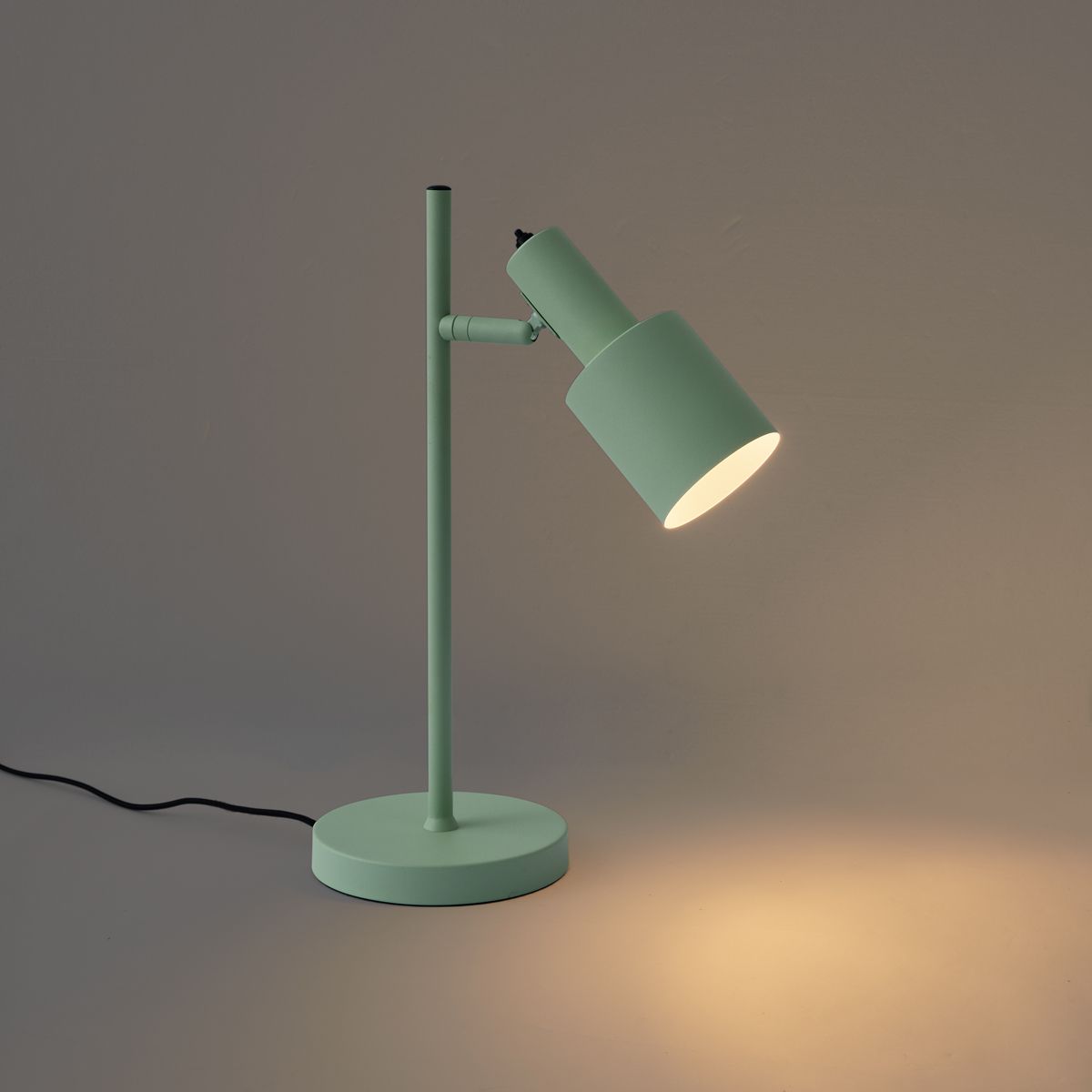 Moderne tafellamp groen - Stijn