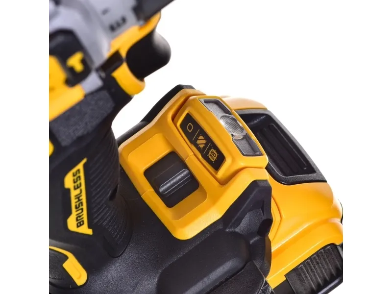 BOREMASKINE/DREV DEWALT DCD805P2T 18V 2X5,0AH BL TSTAK