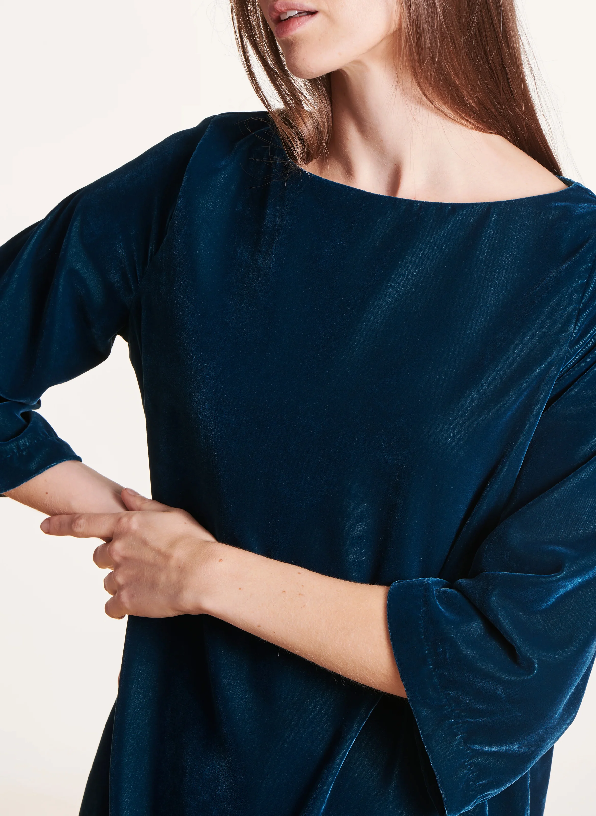 Robe courte col bateau en velours | Bleu