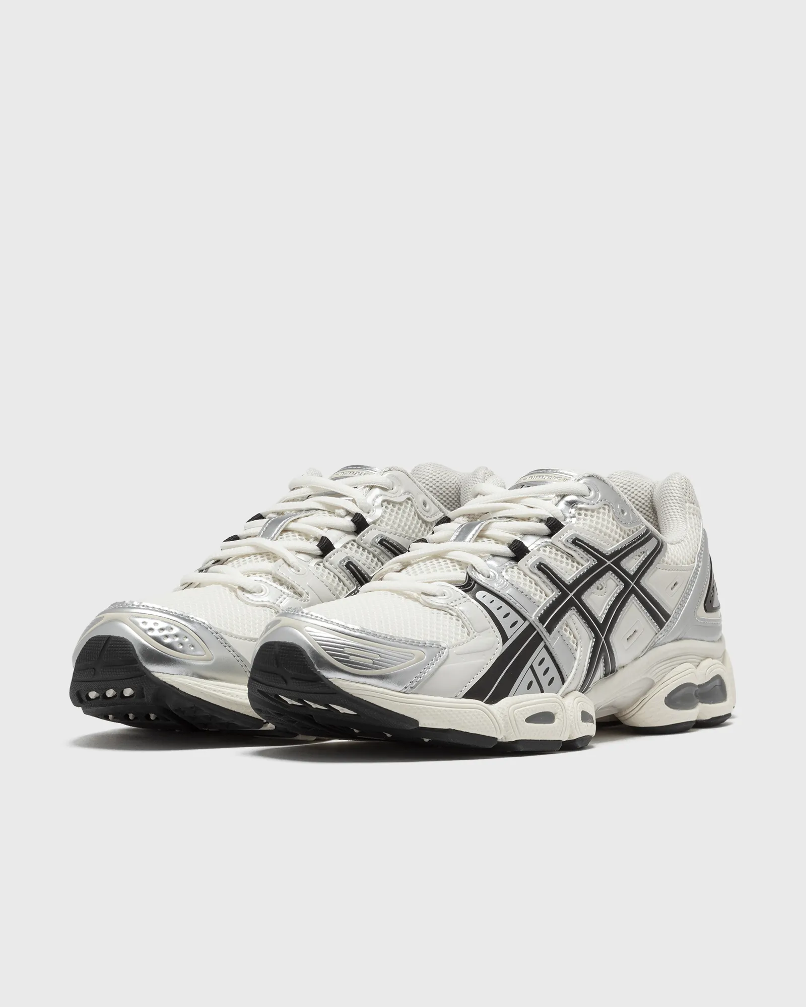 asics GEL-NIMBUS 9