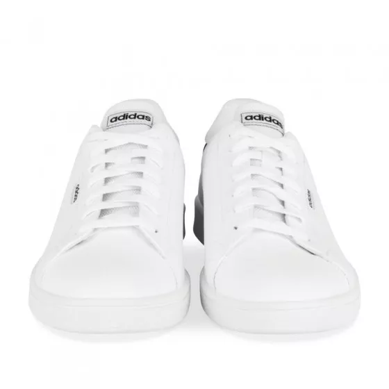 Baskets BLANC ADIDAS Urban Court