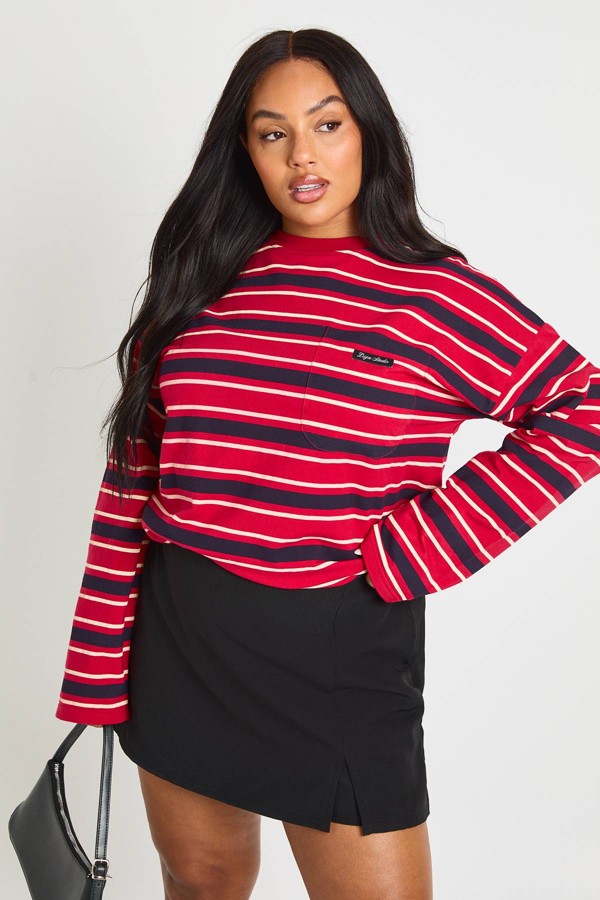 boohoo Plus tissé portefeuille jupe-short