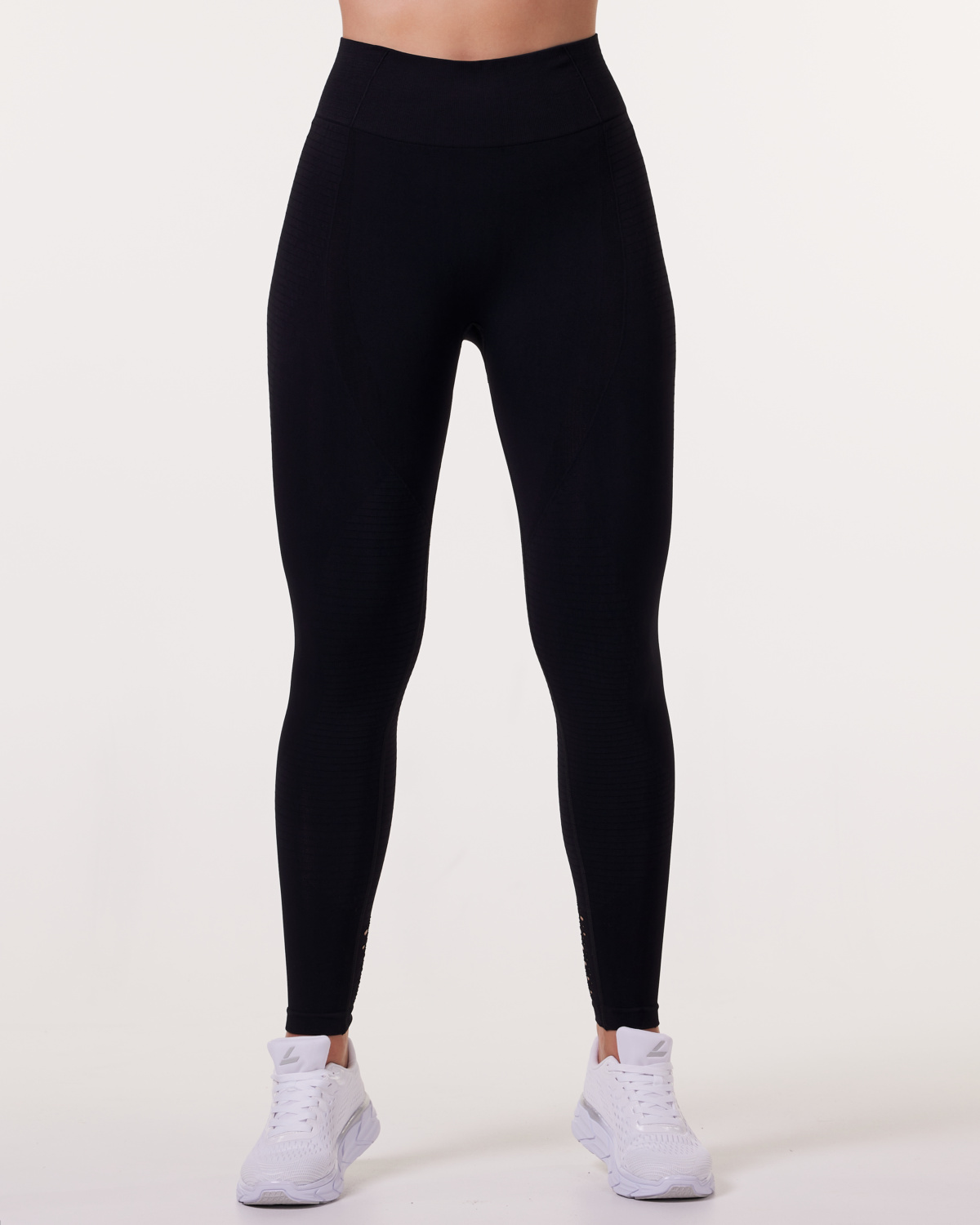 LEVITY Ombre Tights Black