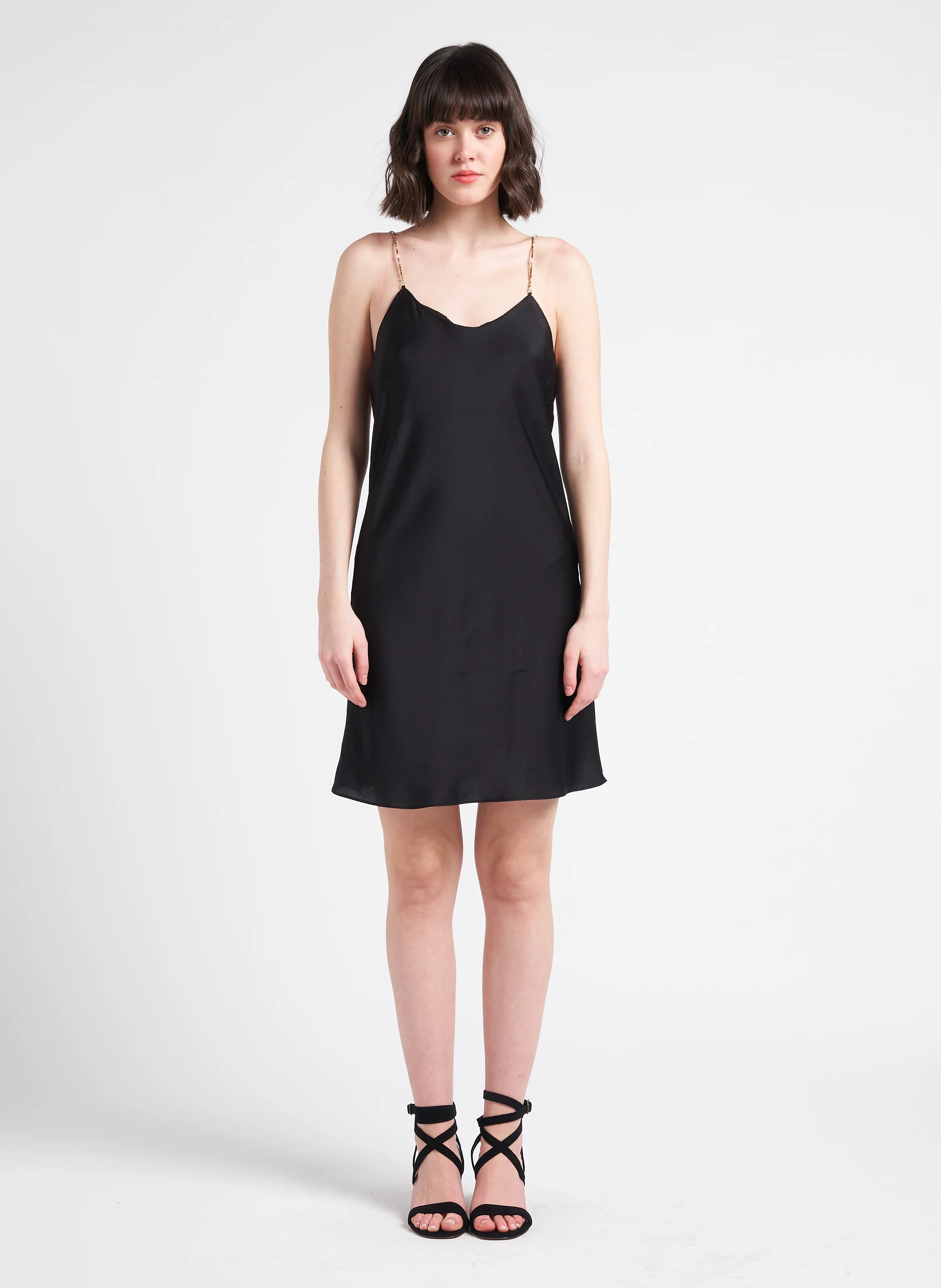 CLEM - Robe courte col rond satinée| Noir