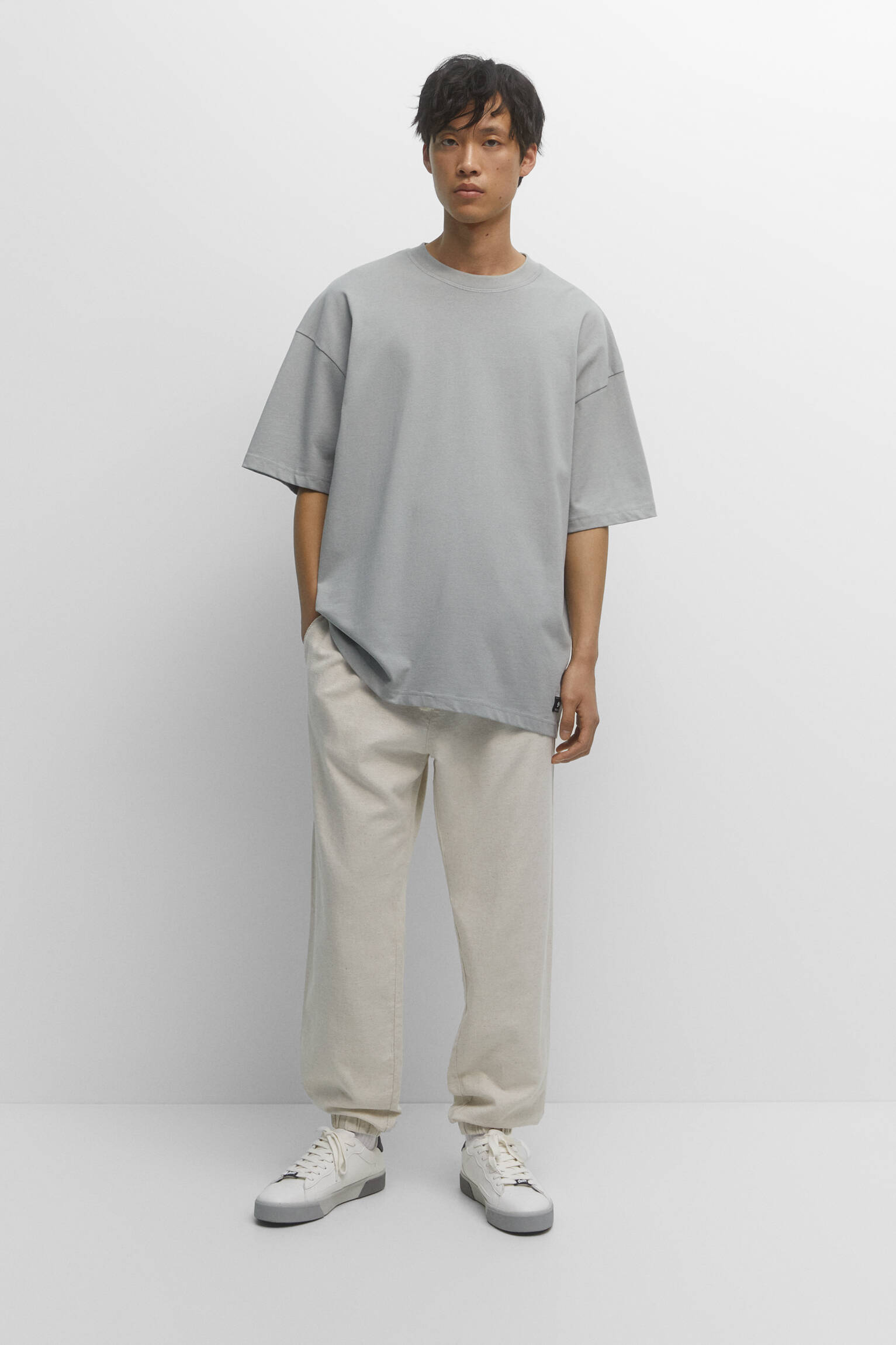 Calça jogger rústica de linho - crua