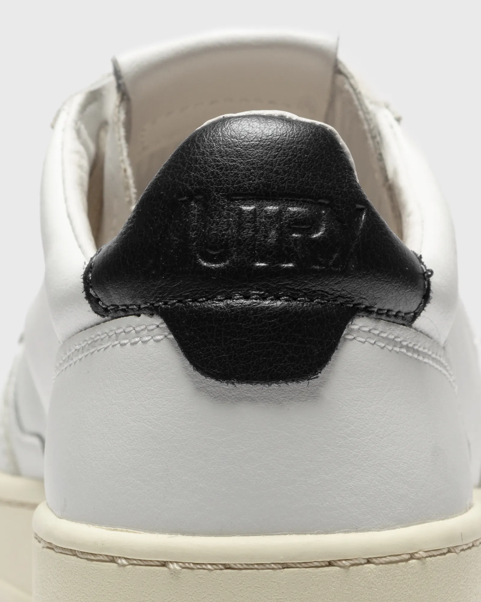 Autry Action Shoes AUTRY 1 LOW MAN