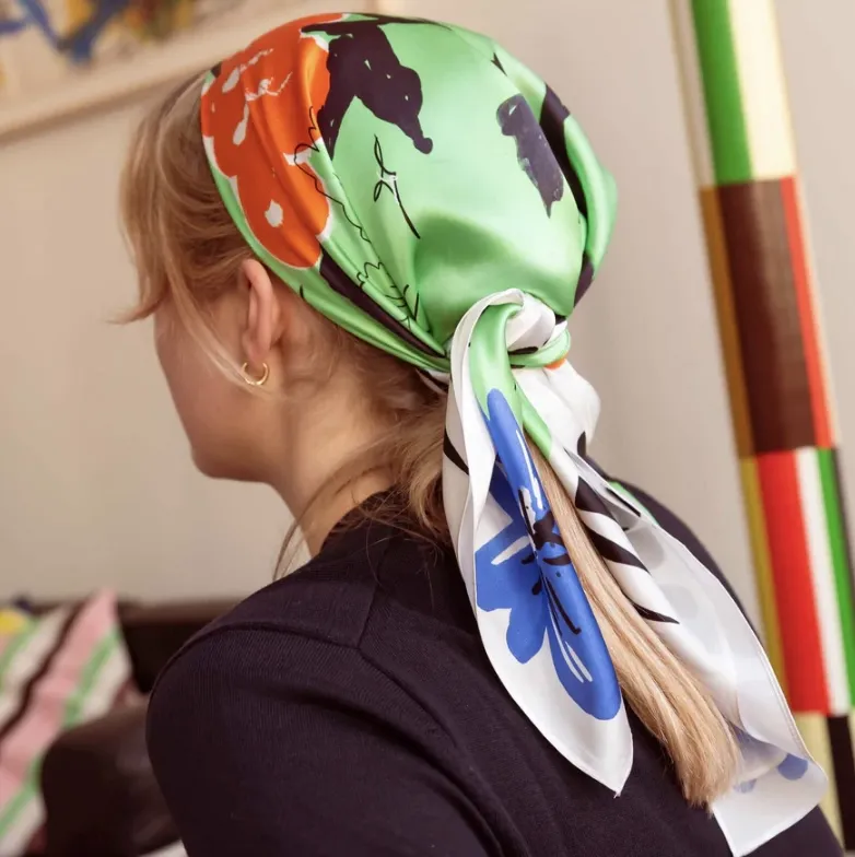 Foulard Carré Scarf by Nel M Kaai