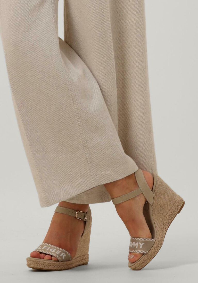 TOMMY HILFIGER beige tommy hilfiger sandalen seasonal webbing wedge