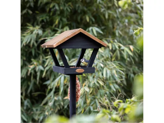 Mangeoire à oiseaux sur pique en pin et cuivre