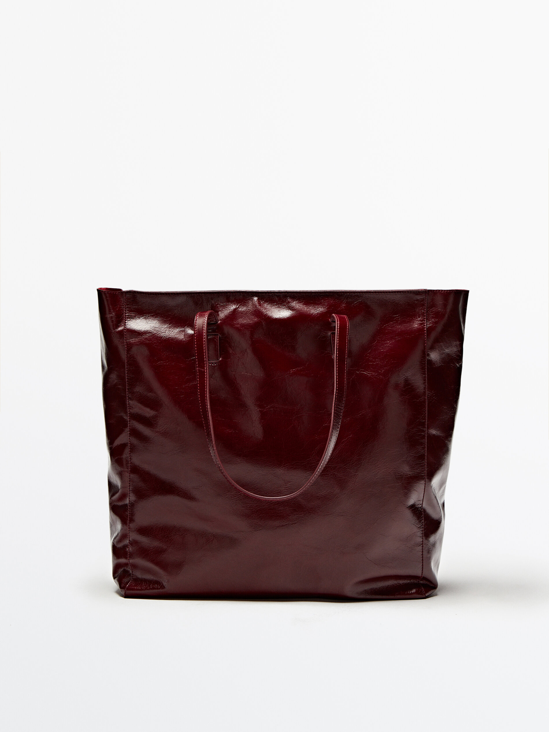 Bolsa tote em couro craquelado - BORGONHA