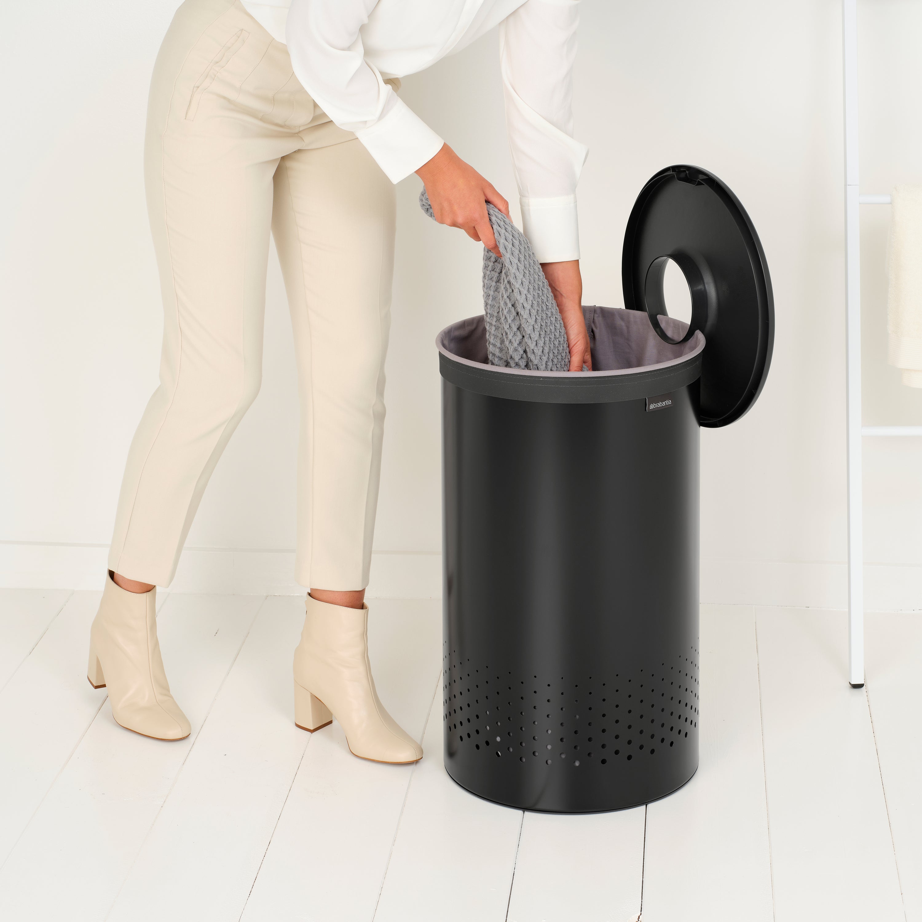 Brabantia Wasbox 60 L - Zwart