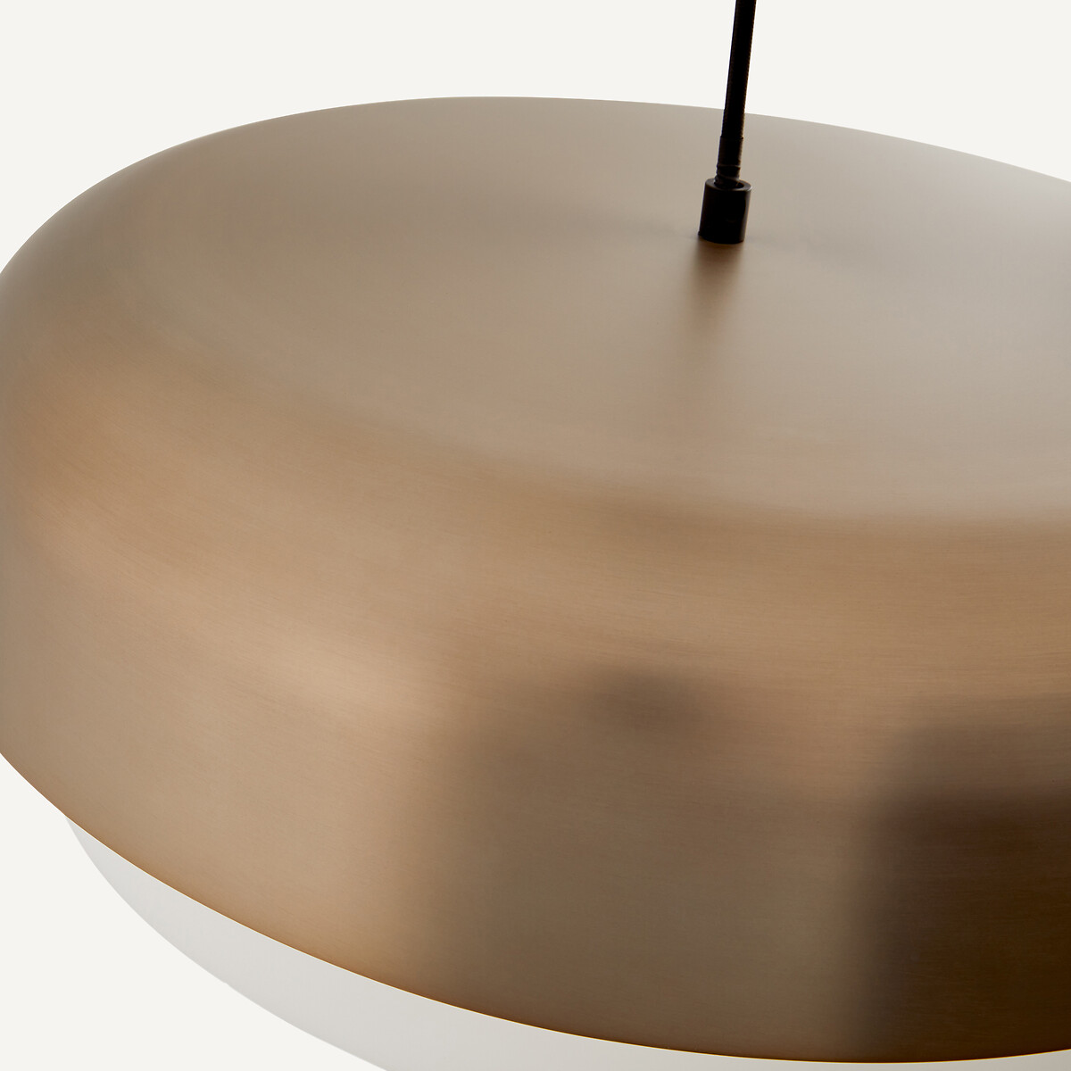 AM.PM<br>Luminária pendente metálica com acabamento em mocha, Clepsos