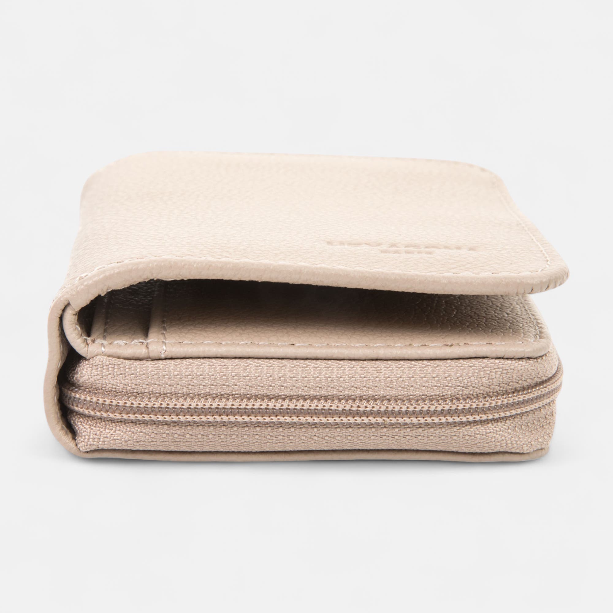 Petite maroquinerie en cuir beige