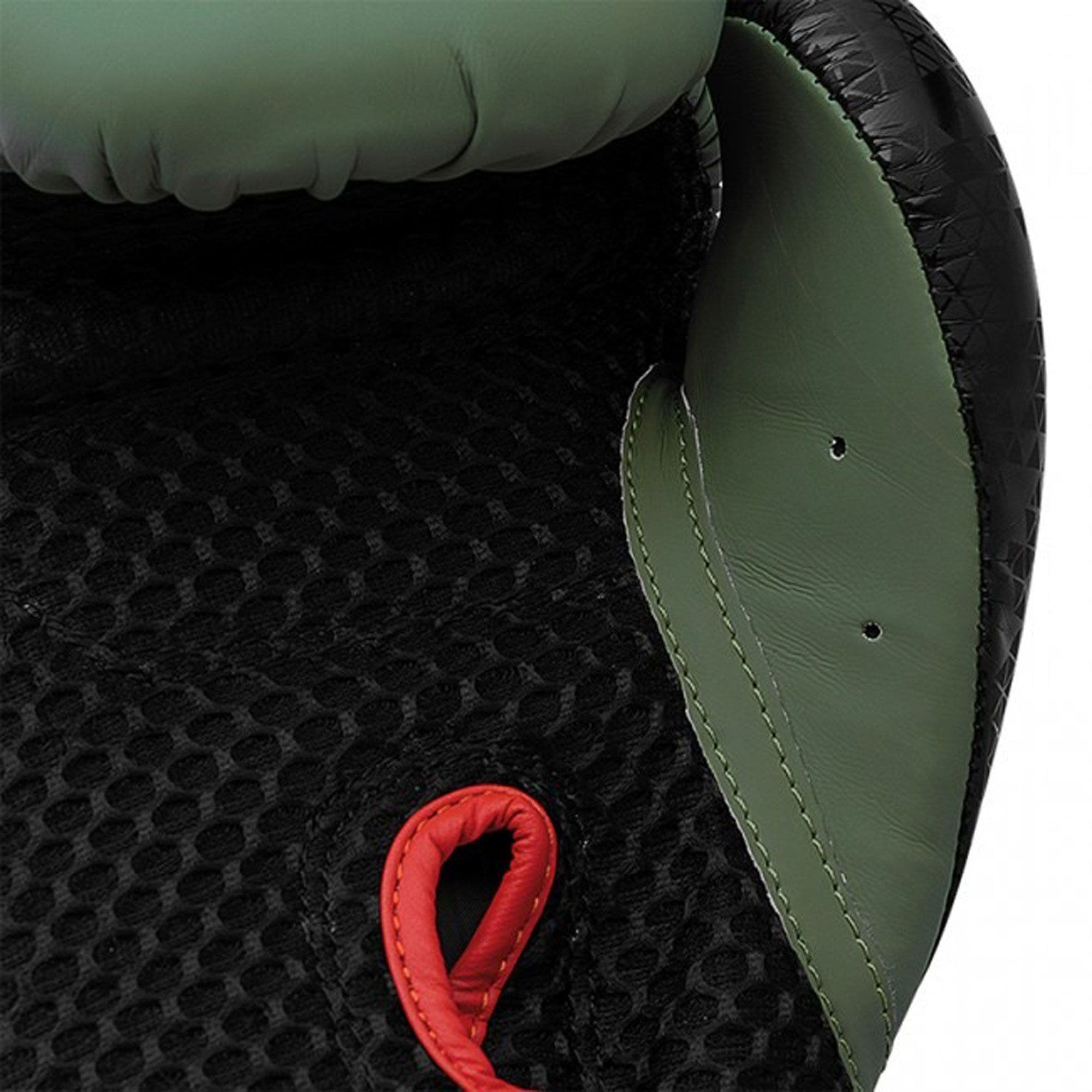 adidas  Combat 50