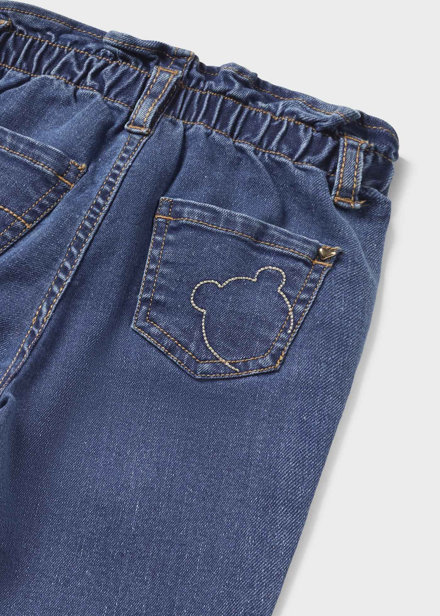 Calça jeans folgada para bebê