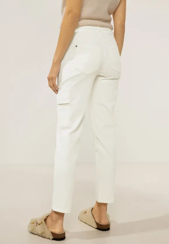 Casual Fit Cargojeans - cream white washed