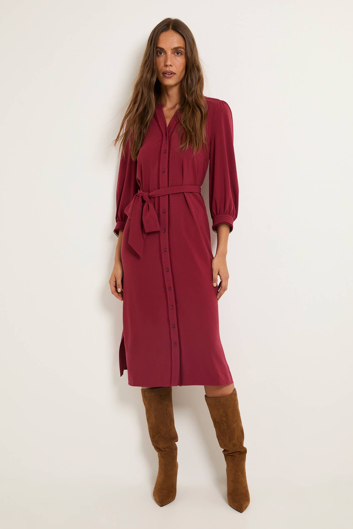 Wallis Robe Chemise Ceinturée Boutonnée Sur Le Devant