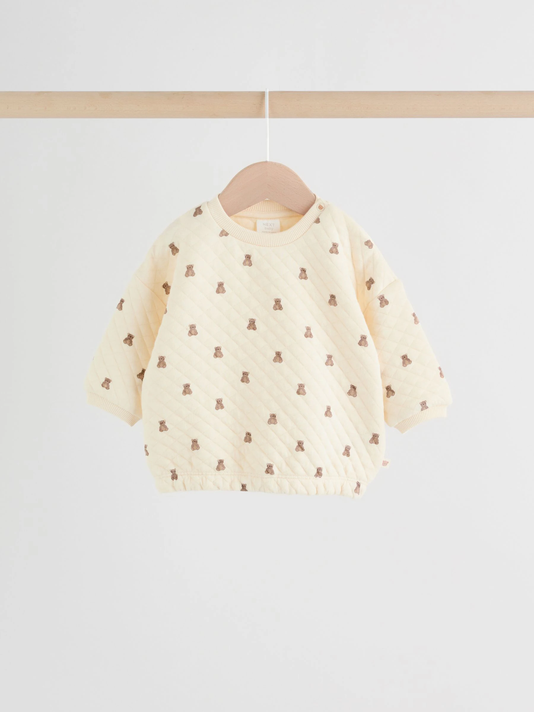 Neutraal met beren - Baby Quilted Sweat and Joggers Set (0mths-2yrs)