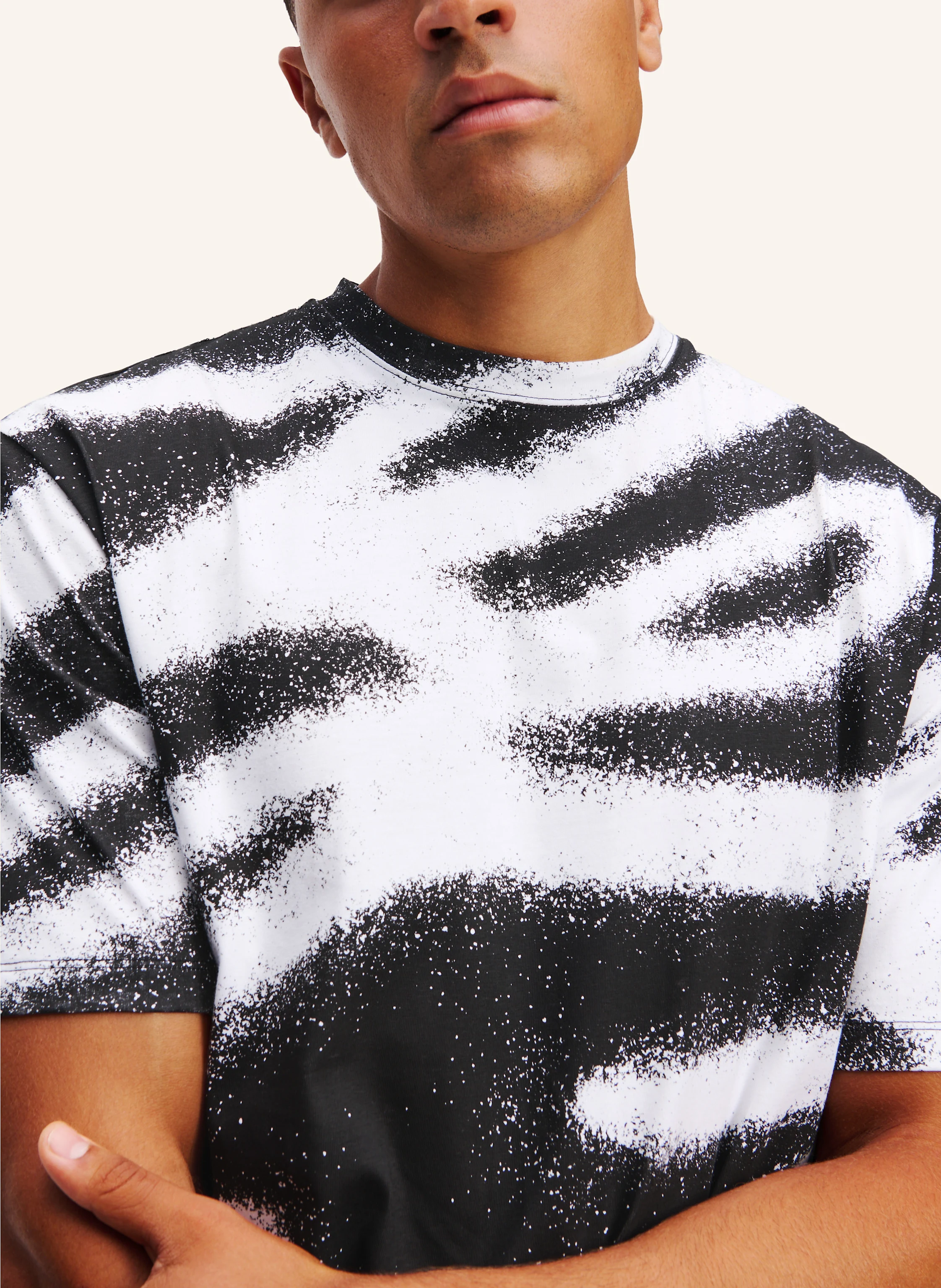 KARL LAGERFELD KARL AUTOGRAPH GRAFFITI T-SHIRT