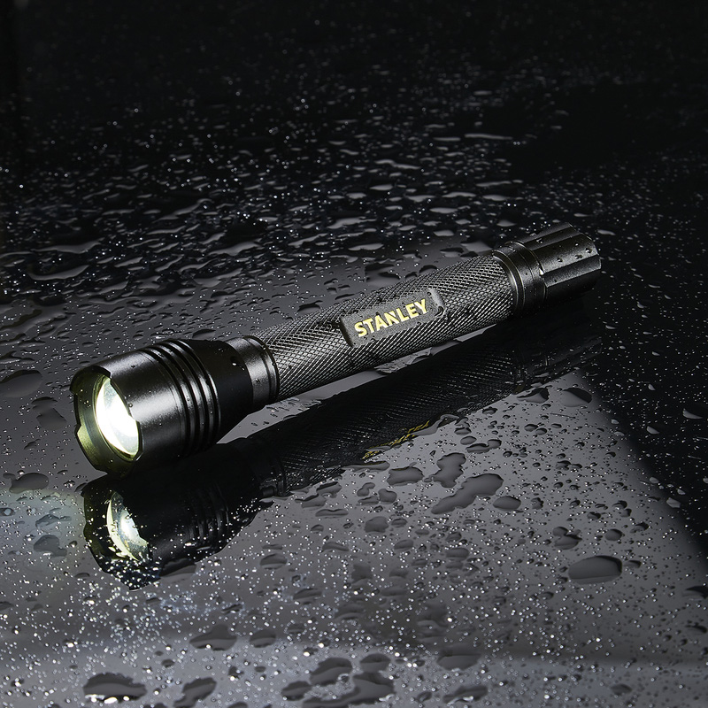 Stanley Aluminium LED-zaklamp 280lm 6000K