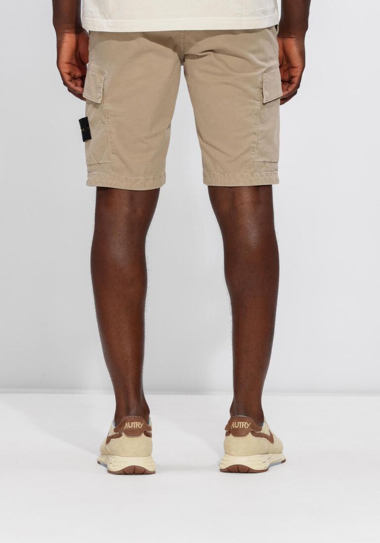 beige stone island joggingbroek shorts s00004