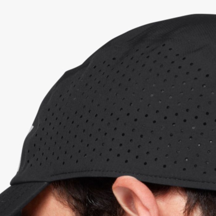 On Dame Caps Lightweight Cap Sort