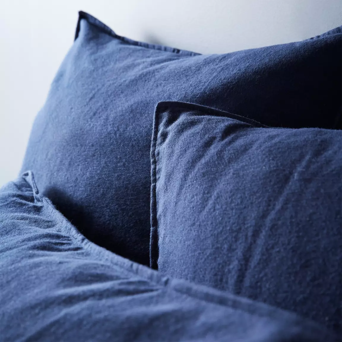 Taie d'oreiller carrée flanelle de coton (63 x 63 cm) Théa Bleu nuit