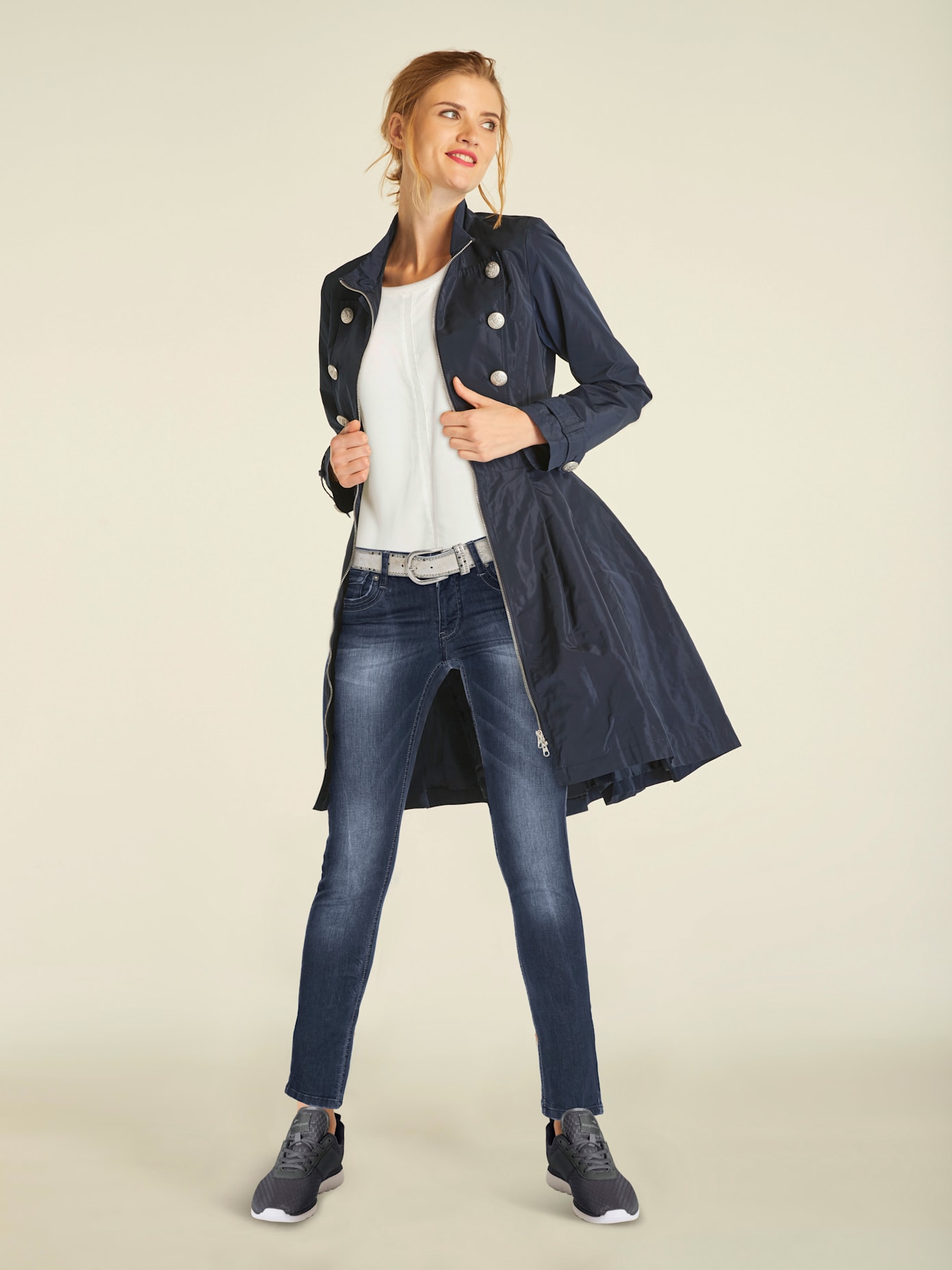 Jeans effet ventre plat coupe skinny tendance