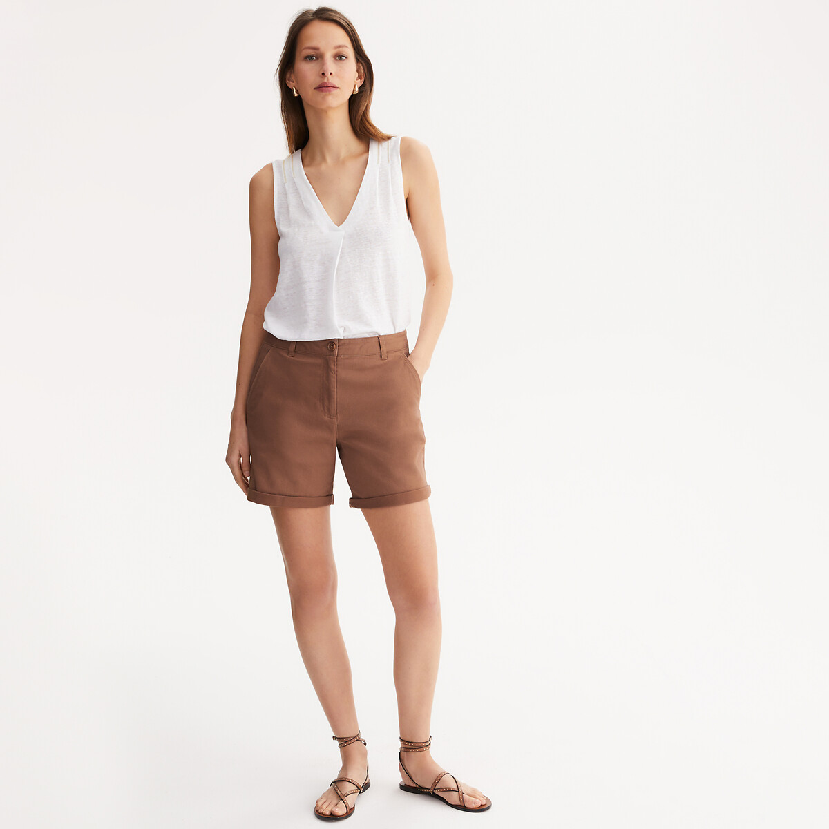 ANNE WEYBURN<br>Shorts chino, tecido de algodão elástico