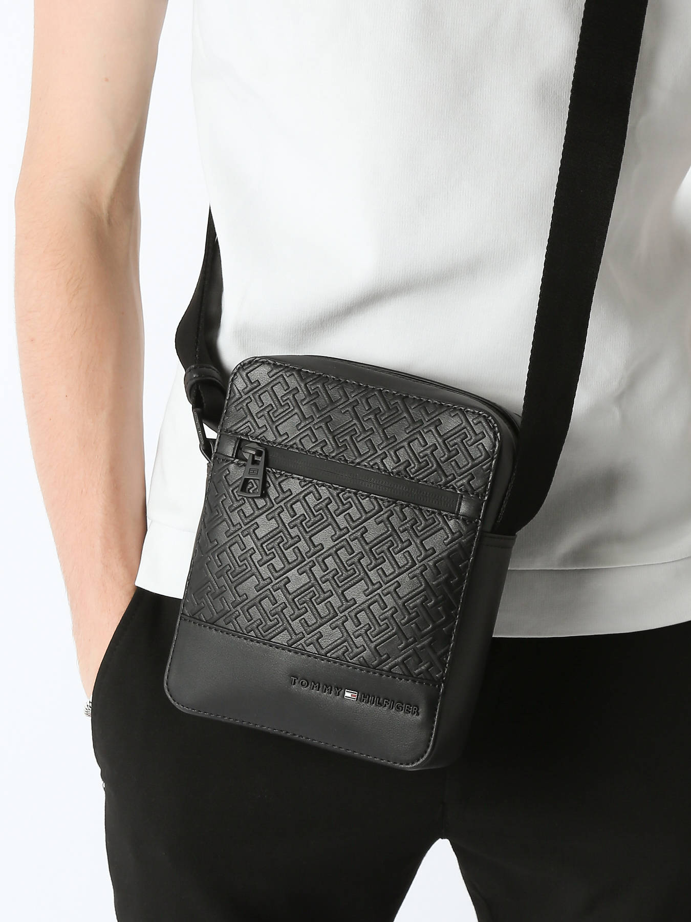 Sac bandoulire TOMMY HILFIGER