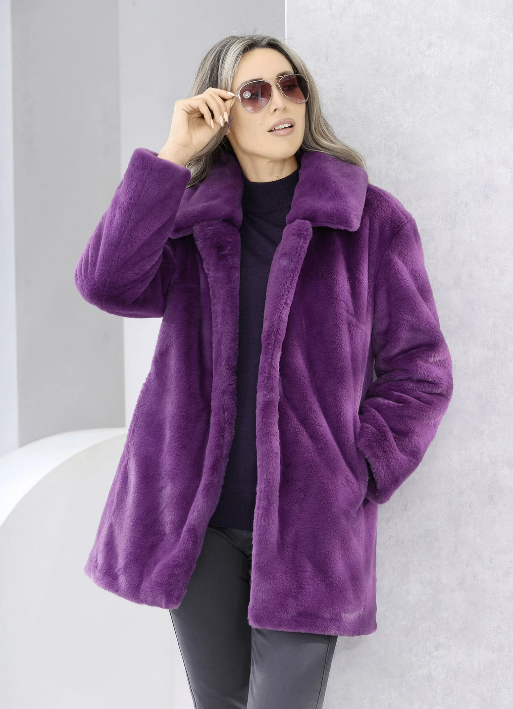 Jacke aus kuschelweichem Kunstpelz