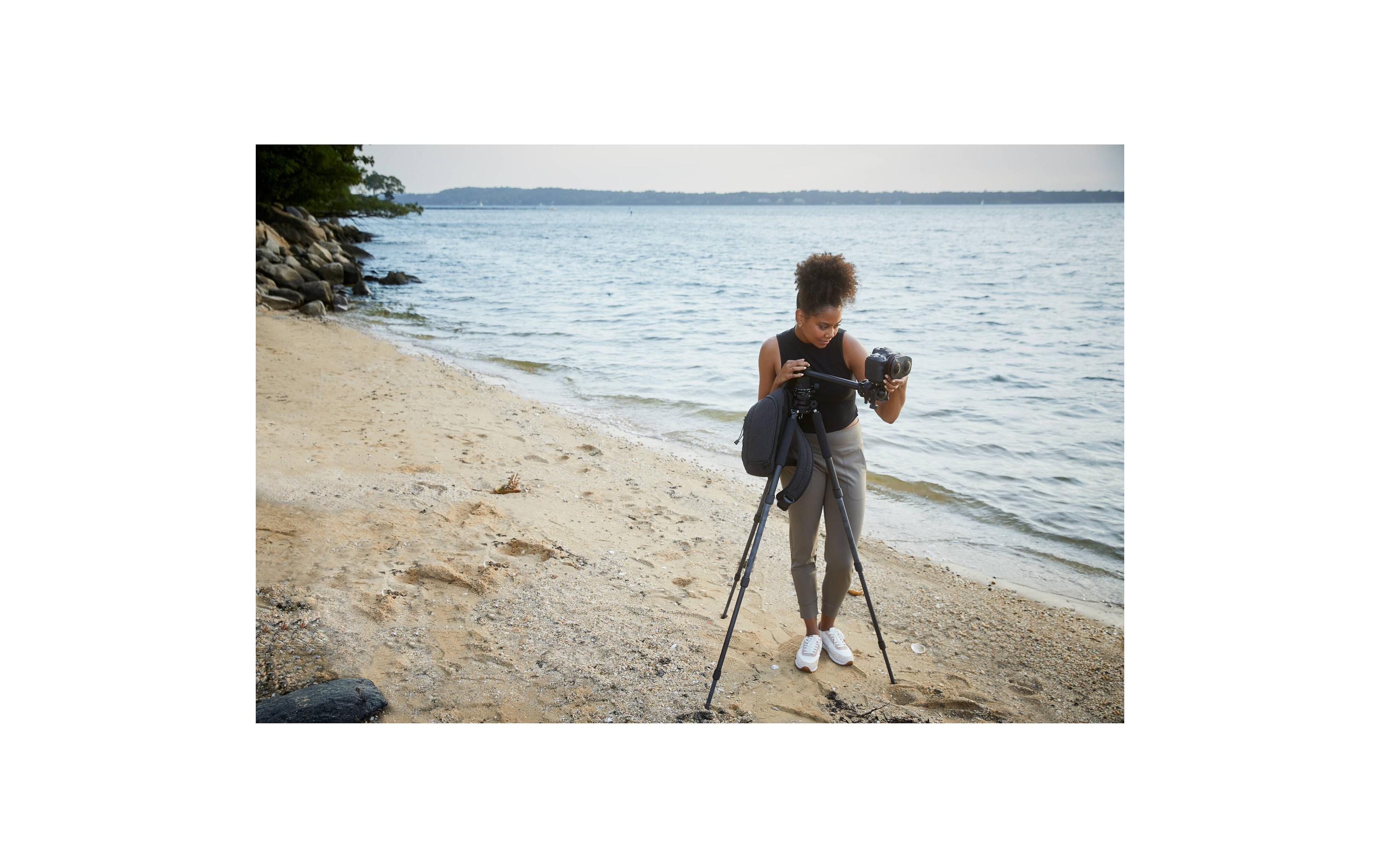Festbrennweite RF 5.2 mm F/2.8 l Dual Fisheye – Canon RF<br>Dual-Fischaugenobjektiv für Virtual-Reality-Inhalte